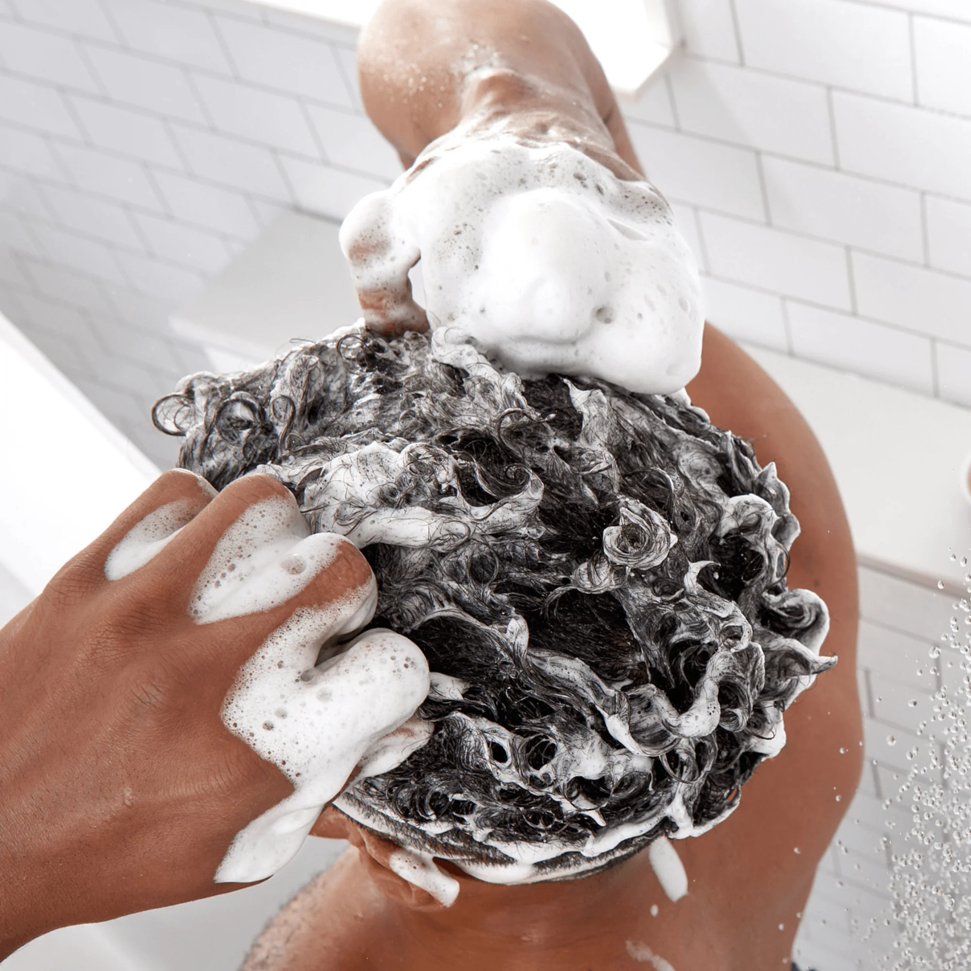 Shampoo - Image 3