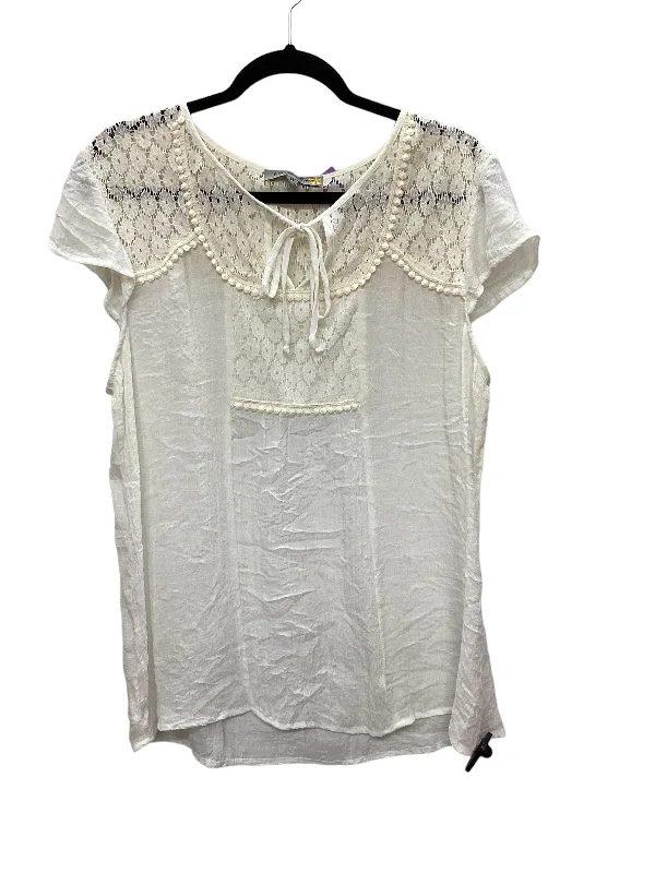 Cream Top Short Sleeve Figuero & Flower, Size Xl