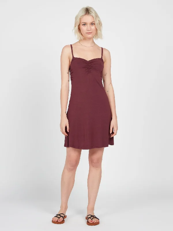 Early Bird Scenic Stone Dress - Burgundy