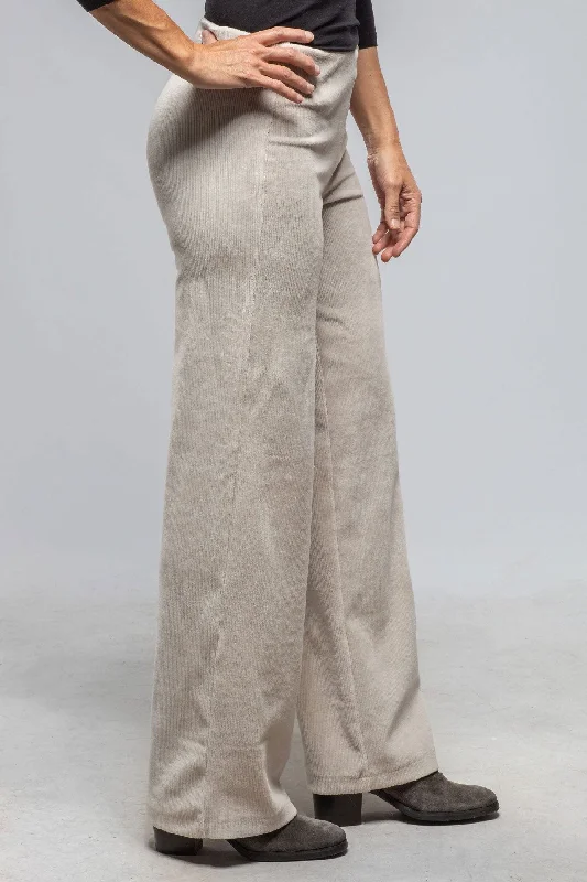 Weekend Deals You Can't Resist MAC Anna Wide Cosy Corduroy Jersey Pant In White Sand