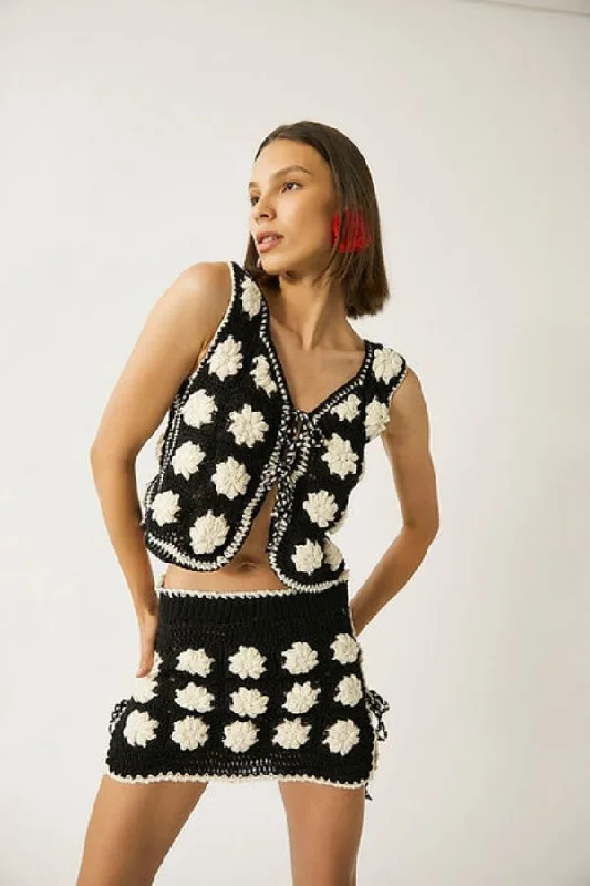 Extra Savings Cassia Crochet Vest | Black/White