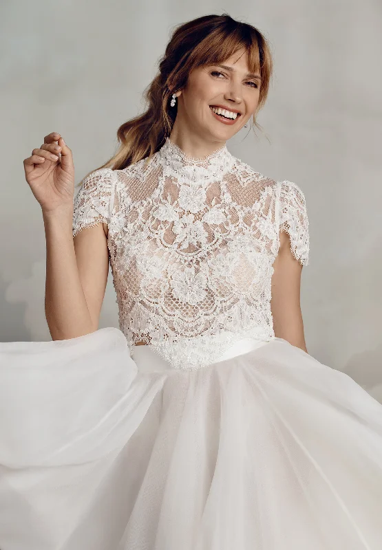 Year-End Clearance Vivian Topper