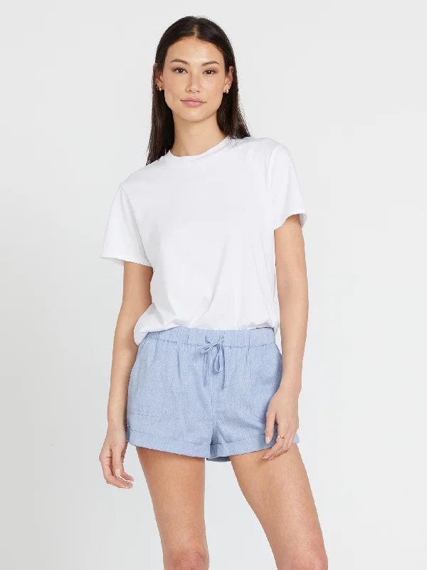 Price Drop Sunday Strut Shorts - Chambray