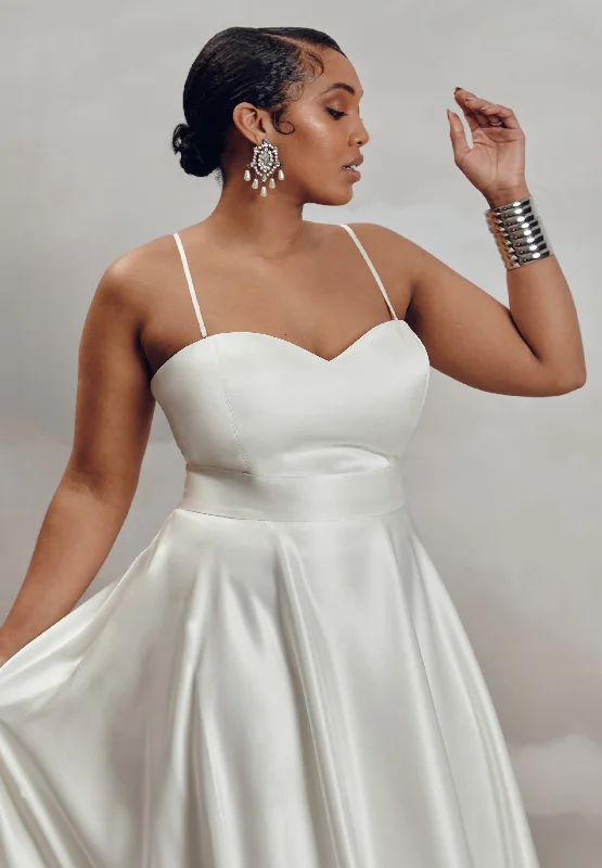 Year-End Clearance Darla Bodice Satin - Curve