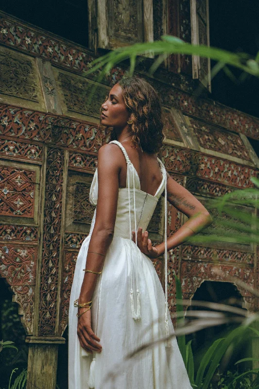 Weekend Deals That Dazzle Underbust Bridal Waist Corset for Women • Bohemian Bustier Top