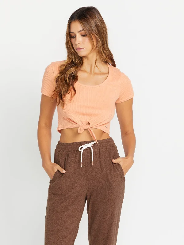 Weekend Savings Galore Lived in Lounge Rib Tie Front Tee - Clay