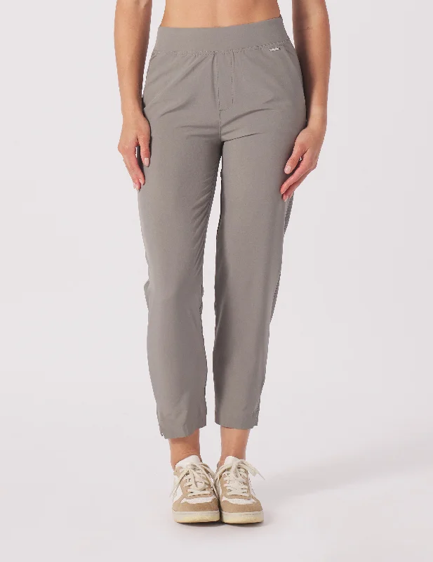 Now Available Balanced Life 7/8 Trouser: Silver Fog