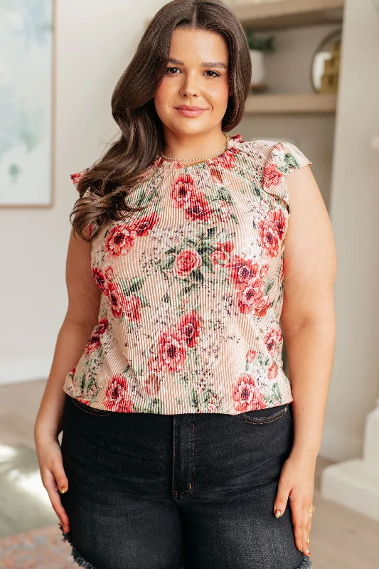Weekend Bargains to Savor Making Me Blush Floral Top