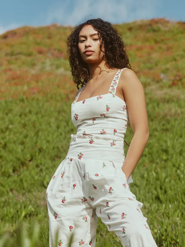 Blowout Deals Camila Top in Sugar/Salsa Ditsy Floral Embroidery