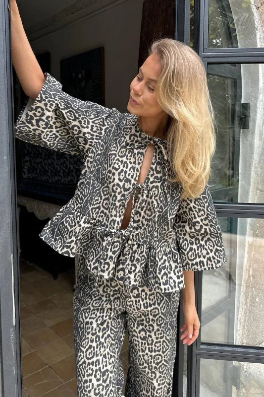 Weekend Bargains to Relish BYIC - Lilyic Top - lp Leo Print
