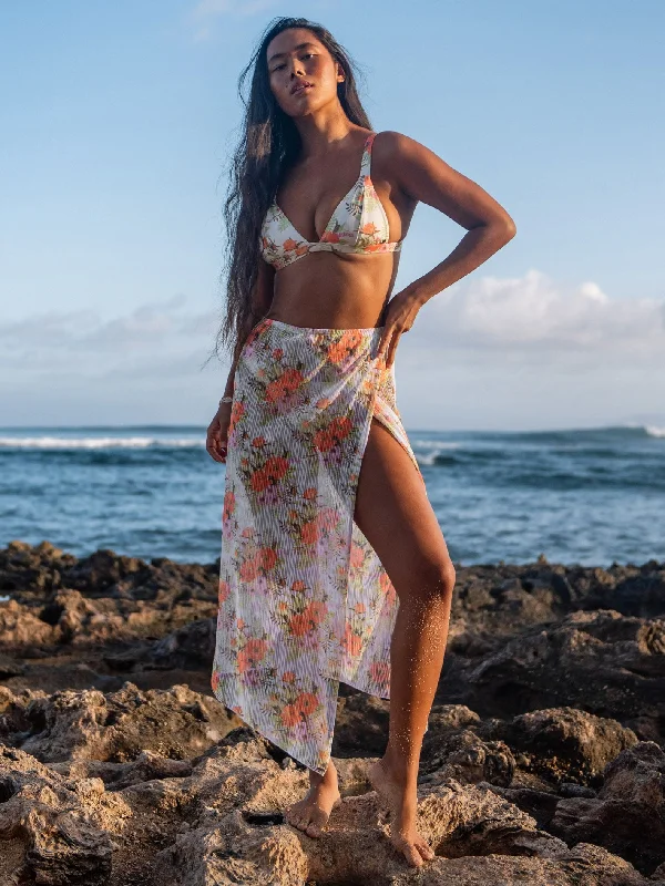 Weekend Deals That Spark So Right Sarong - White Combo