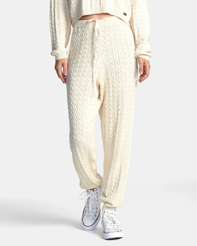 While Supplies Last Soft Cable Joggers - Latte