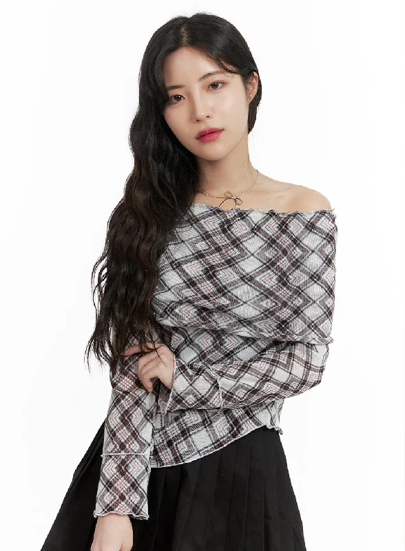 Reduced Price Checked Off-Shoulder Top OM422