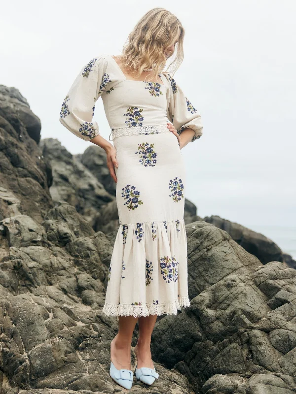 Today Only Maysie Puff Sleeve Top in Oatmeal Bluesy Beaded Floral