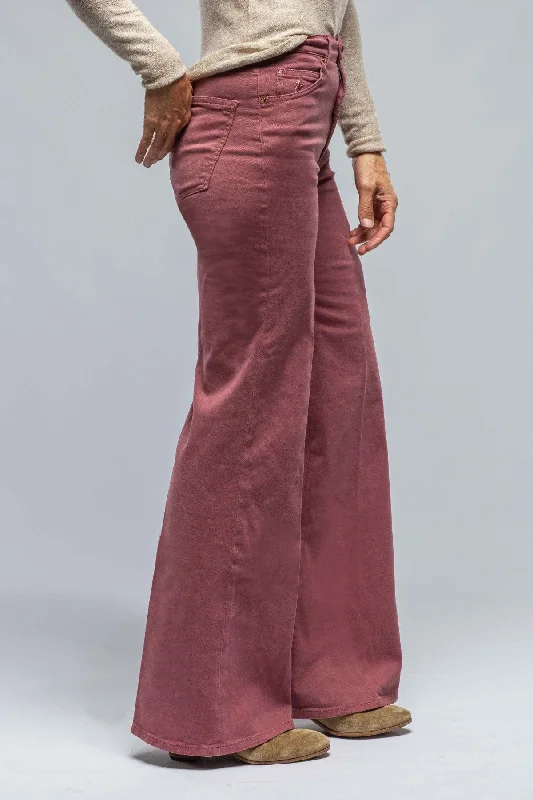 Weekend Specials to Grab Daphne Brushed Cotton Wide Leg Jean In Dusty Brick