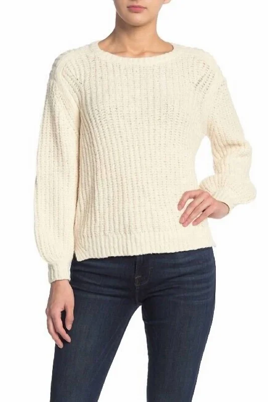 Don't Wait Swing Crew Neck Cotton Chunky Knit Sweater In Off White