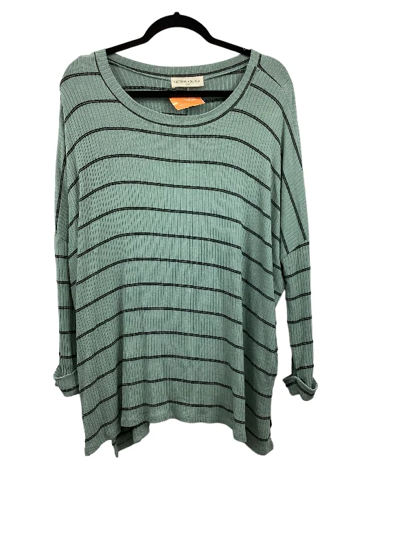 Top Long Sleeve By Clothes Mentor  Size: S