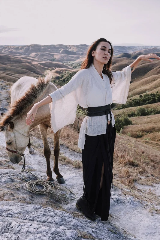 Can't Resist Off-White Kimono Top • Tribal Boho Top