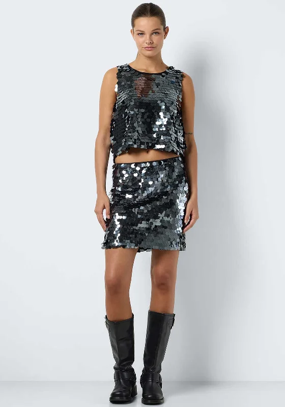 Weekend Discounts to Indulge In Noisy May Mille Disc Sequin Crop Top, Silver