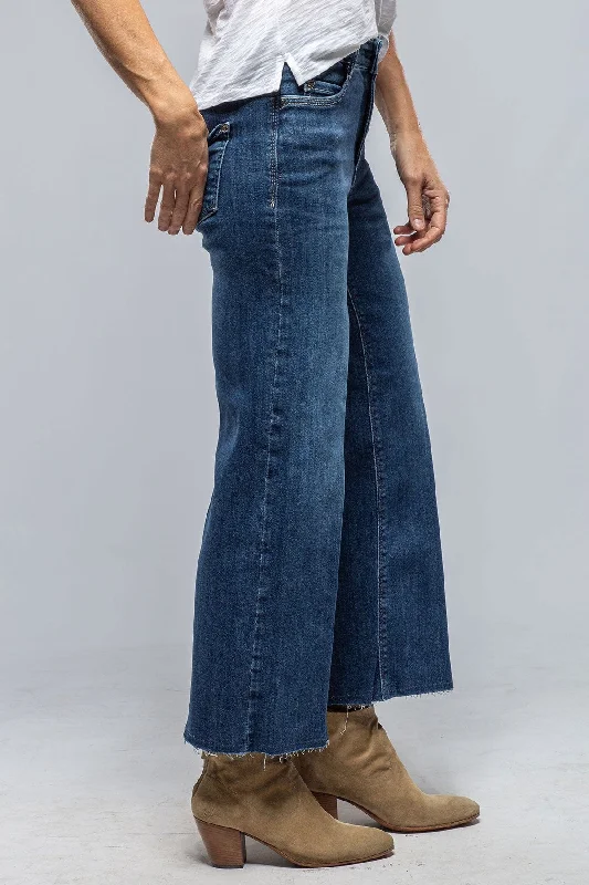 Limited Edition MAC Dream Wide Cropped in Summer Mid Blue