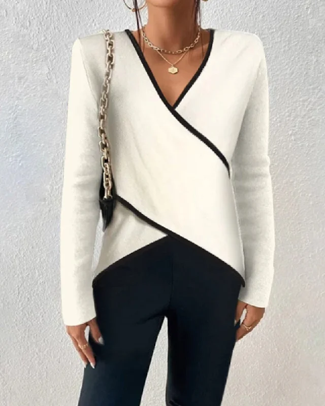 Weekend Shopping Bliss BerryBetty - V-neck crossover sweater