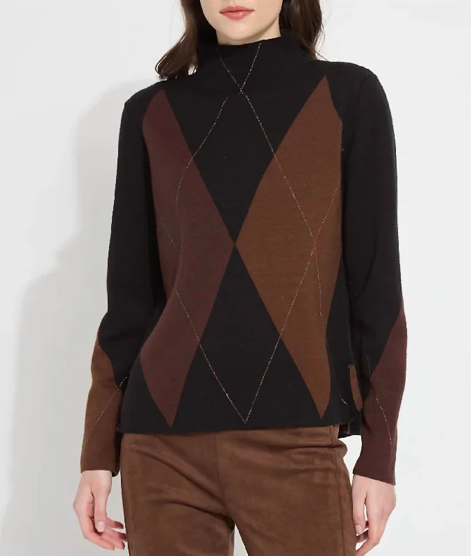 Year-End Clearance Greta Diamond Sweater In Multi