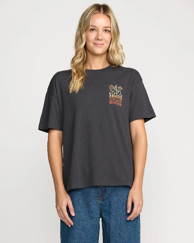 Stone Dream Boyfriend Tee - Black